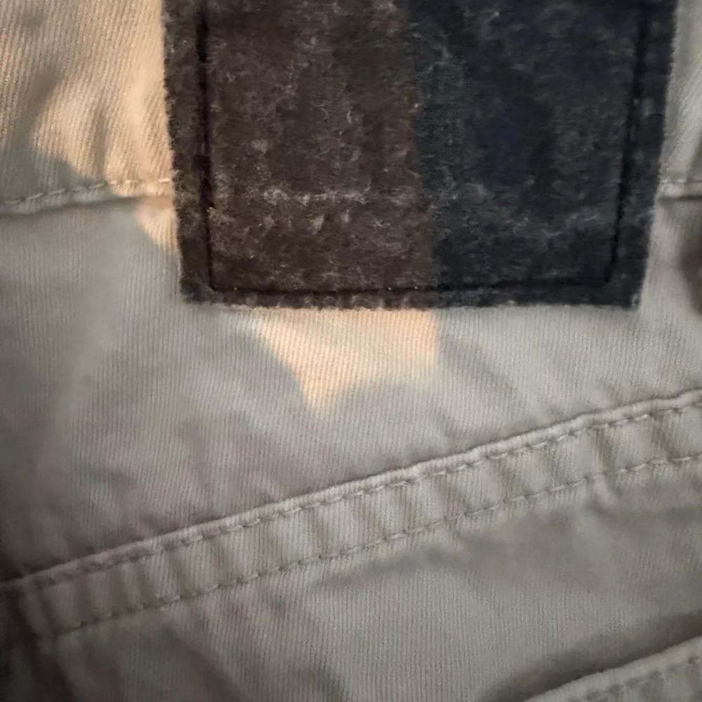 Vintage Levi’s SilverTab BAGGY Jeans – White/Cream – 100% Cotton